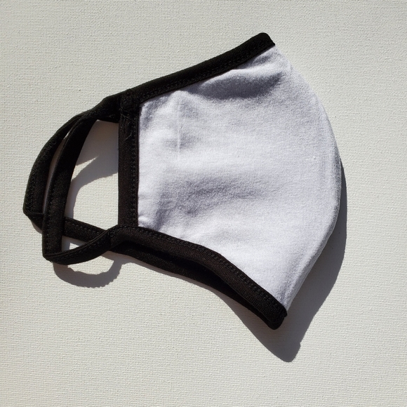 DESIGNER Square Sequins Face mask - Picture 3 of 3